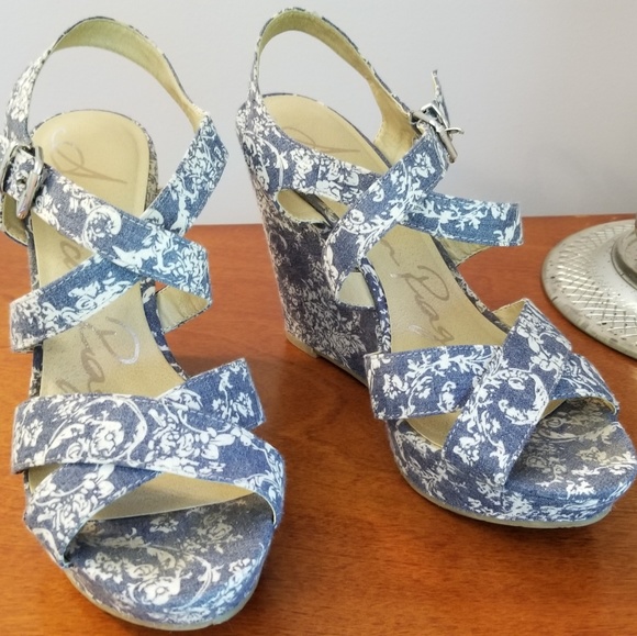 Patterned Wedges - Picture 4 of 4